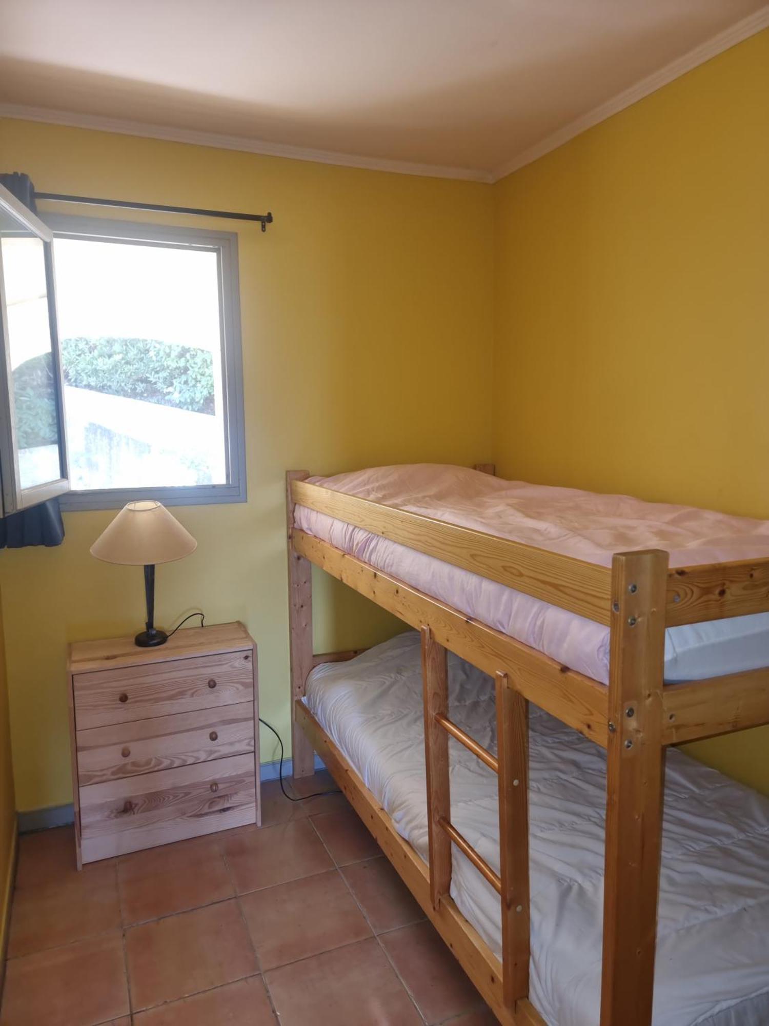 Apartamento Pousterle De Sabran - Piscine & Hammam Habitación foto