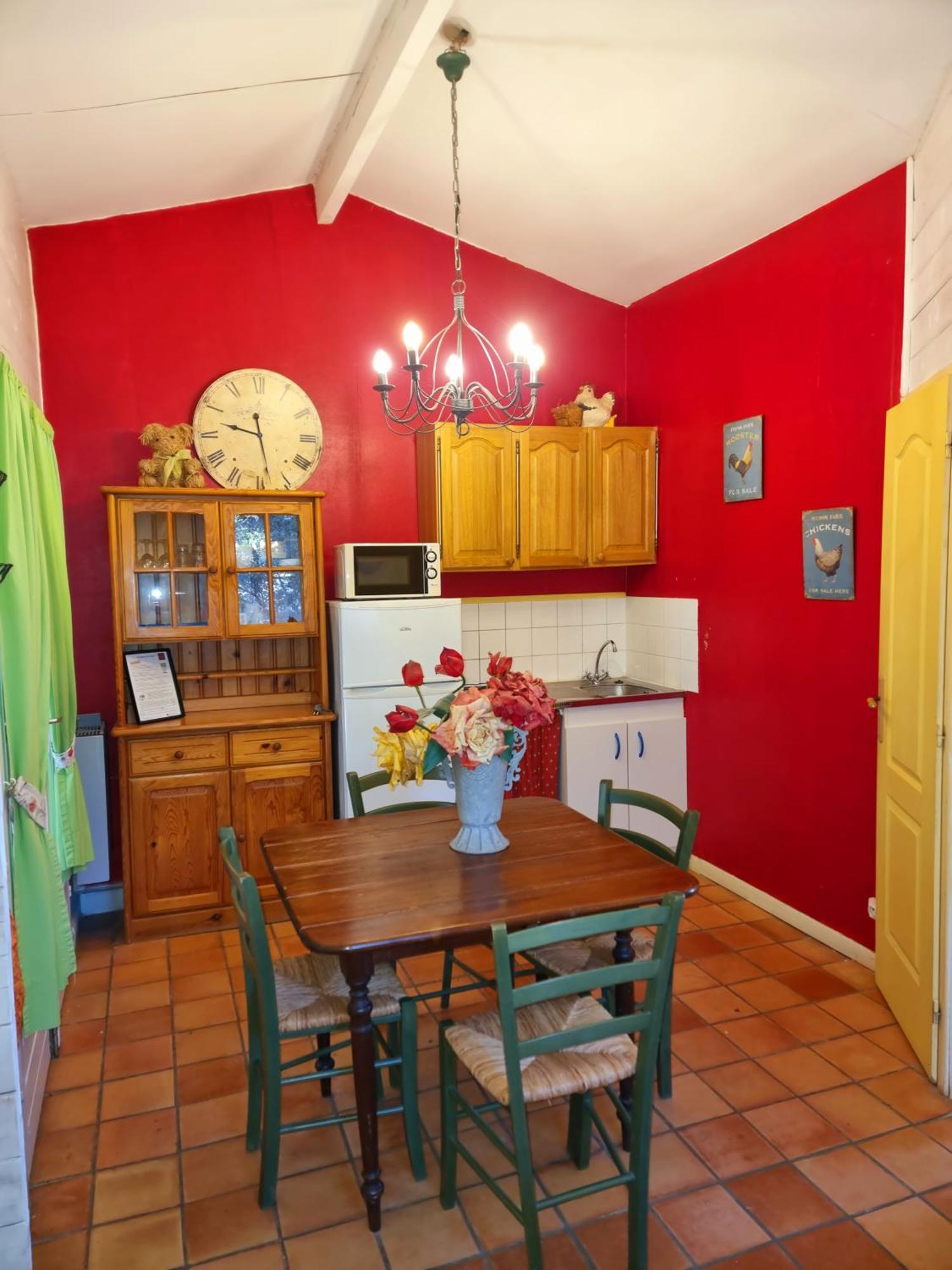 Apartamento Pousterle De Sabran - Piscine & Hammam Exterior foto