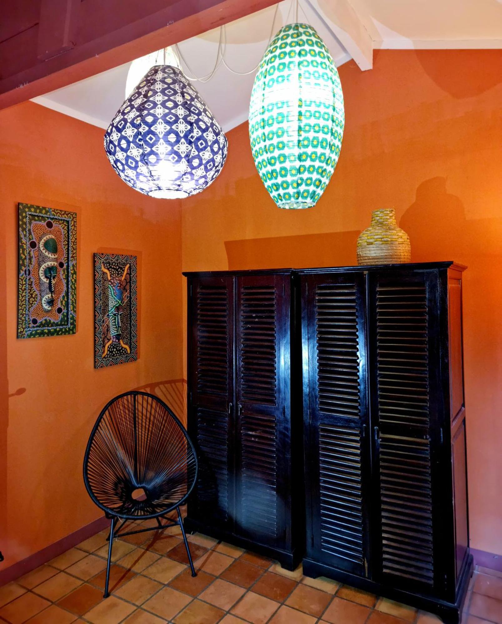 Apartamento Pousterle De Sabran - Piscine & Hammam Habitación foto