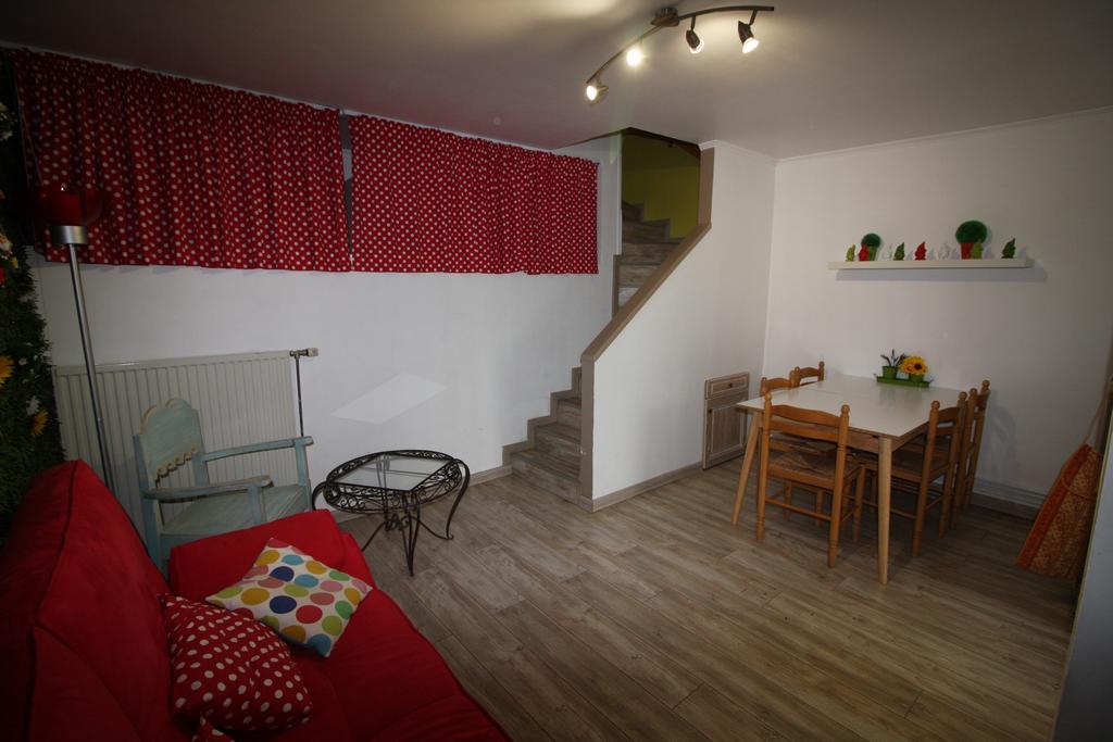 Apartamento Pousterle De Sabran - Piscine & Hammam Exterior foto
