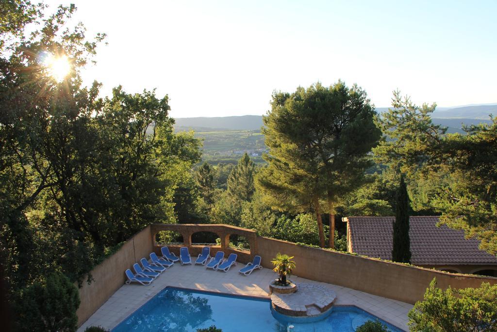 Apartamento Pousterle De Sabran - Piscine & Hammam Exterior foto