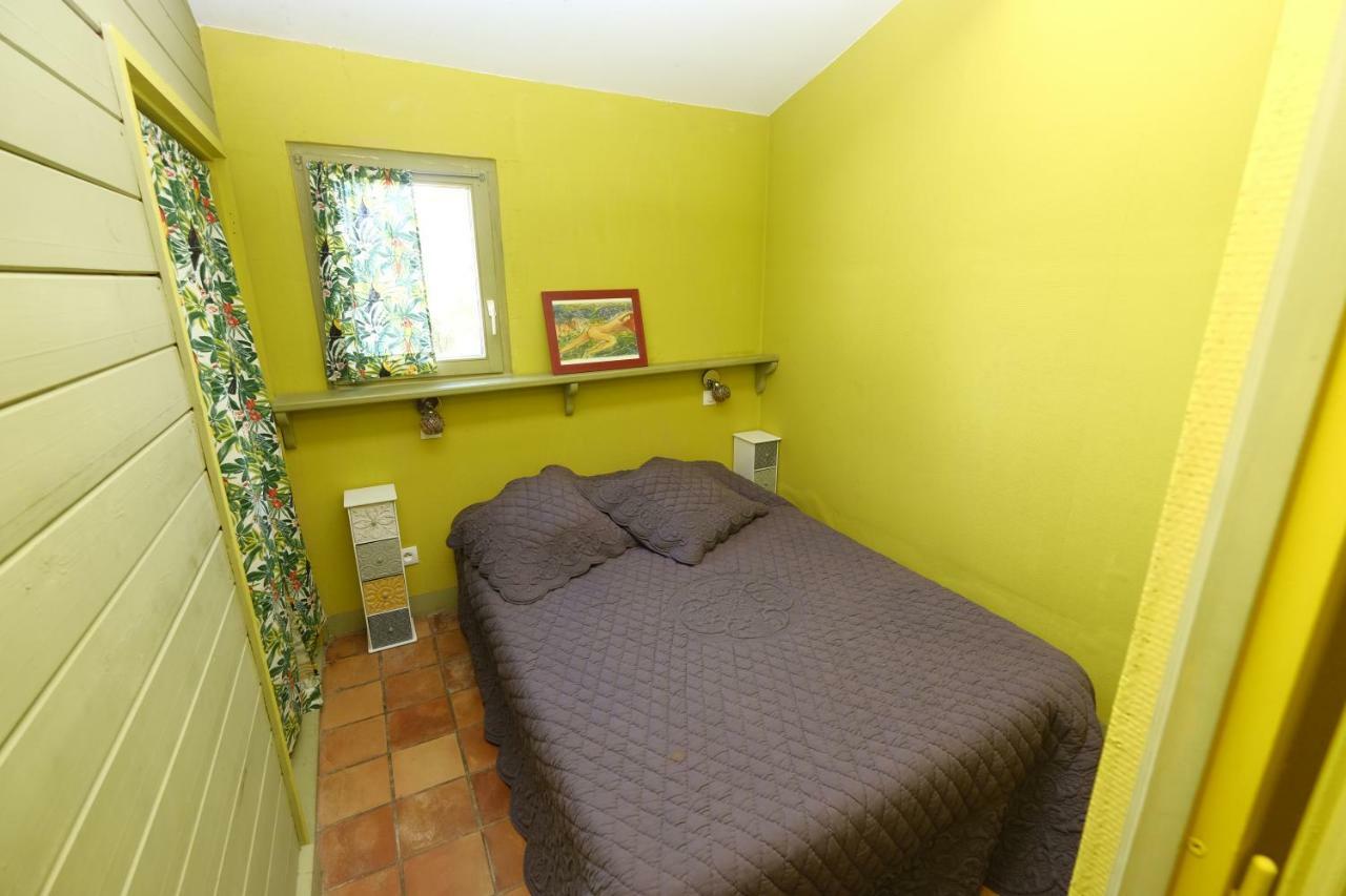 Apartamento Pousterle De Sabran - Piscine & Hammam Exterior foto